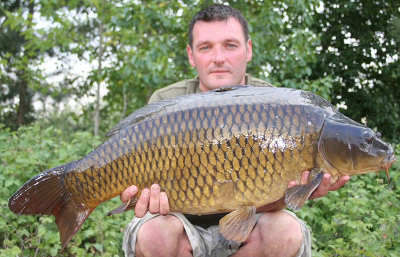 Rob Hughes vine la Gala Crapului Romanesc!